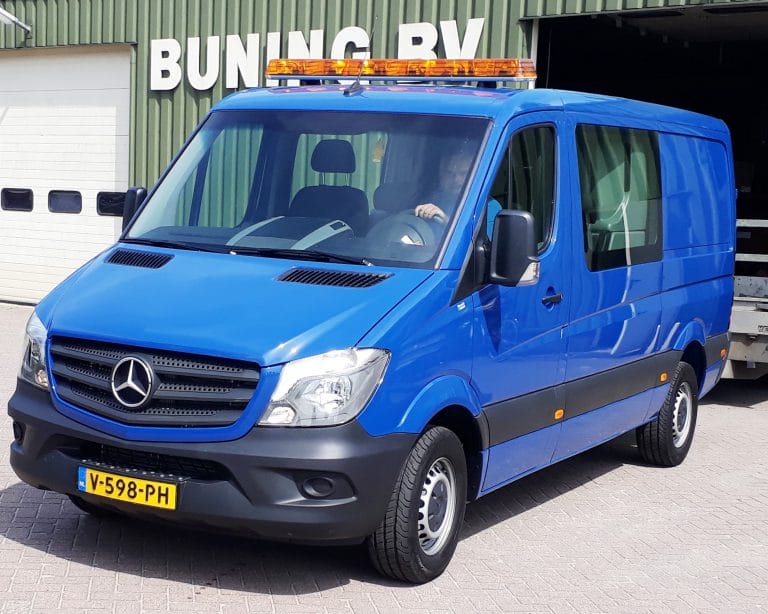 nieuwe Sprinter bus erbij